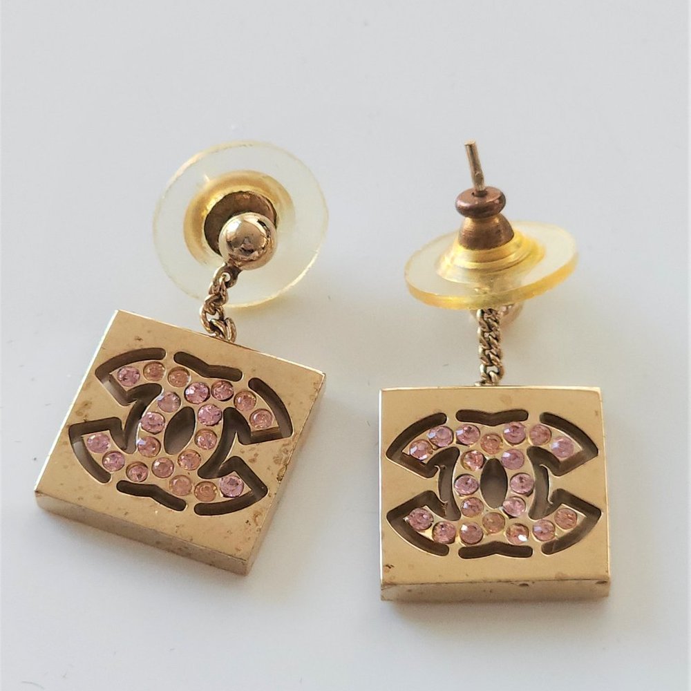Chanel vintage pink rhinestone CC drop earrings